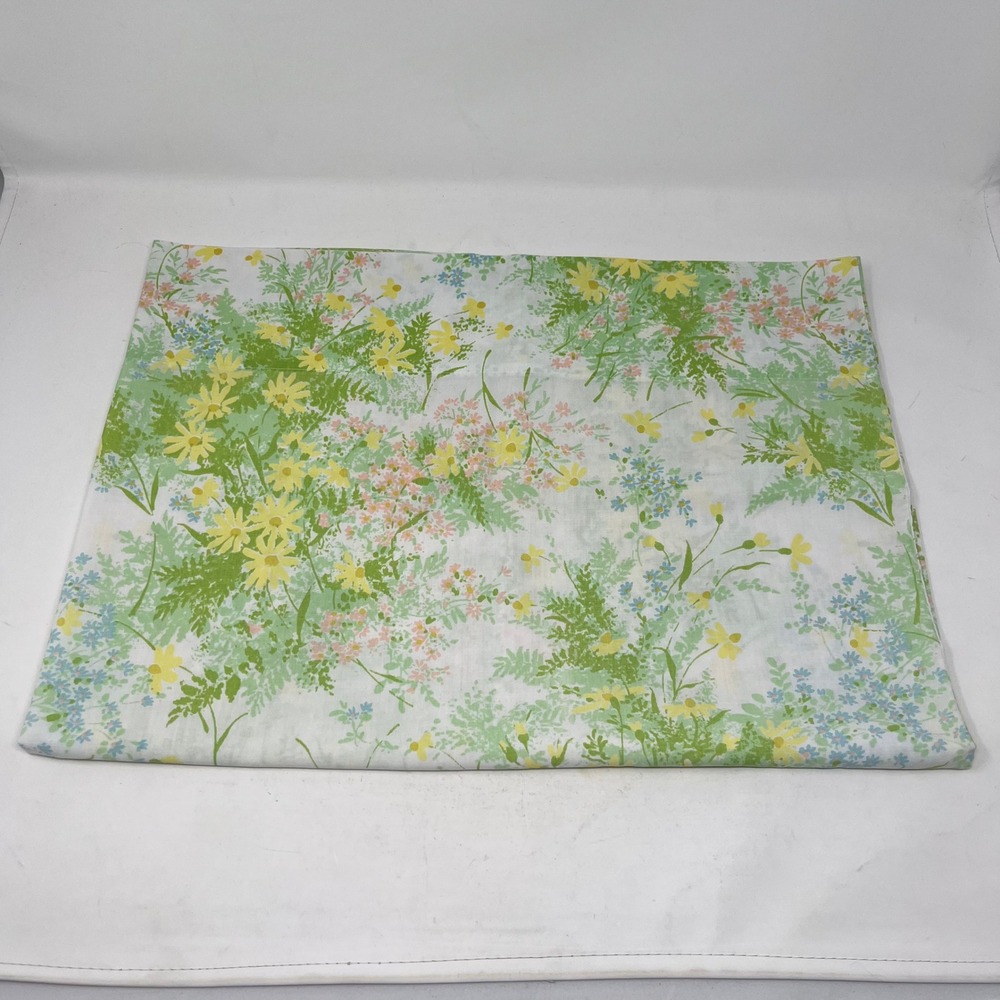 Vintage Springmaid Wondercale Floral Pillowcase Set Standard‎ Yellow Blue Daisy